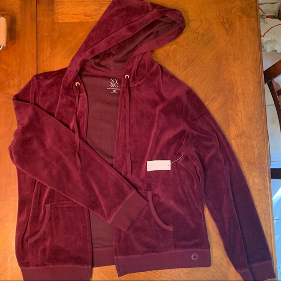 NY&C VELOUR HOODIE JACKET IN TRUE BURGUNDY - Picture 2 of 8